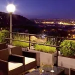 Nh Collection Hotel