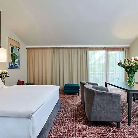 Hotell Nh Collection 4*