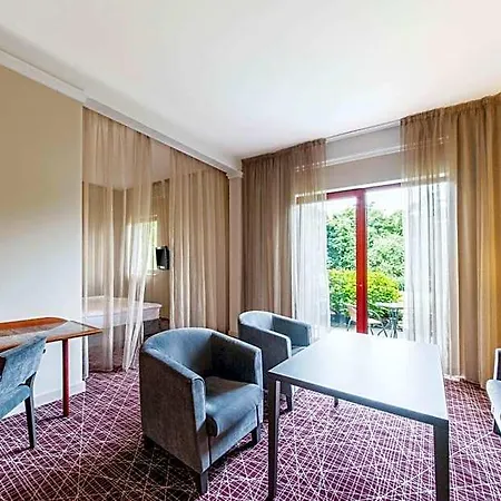 Nh Collection Hotel