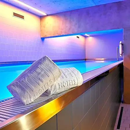 Nh Collection Hotel 4*
