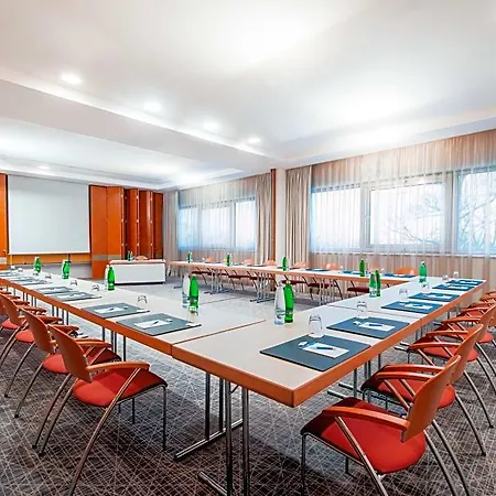 Nh Collection Hotel 4*