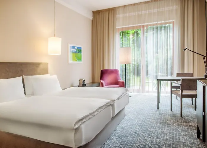 Nh Collection Otel 4*