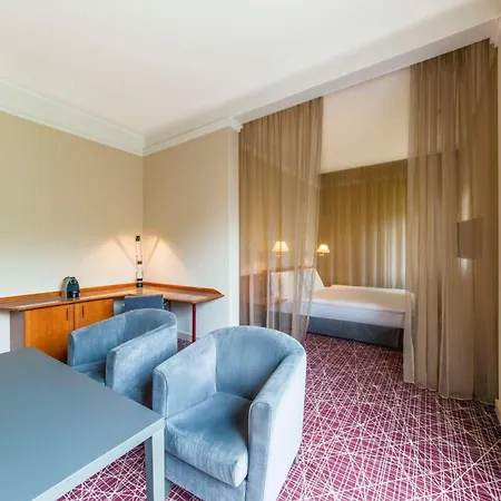 Hotel Nh Collection 4*