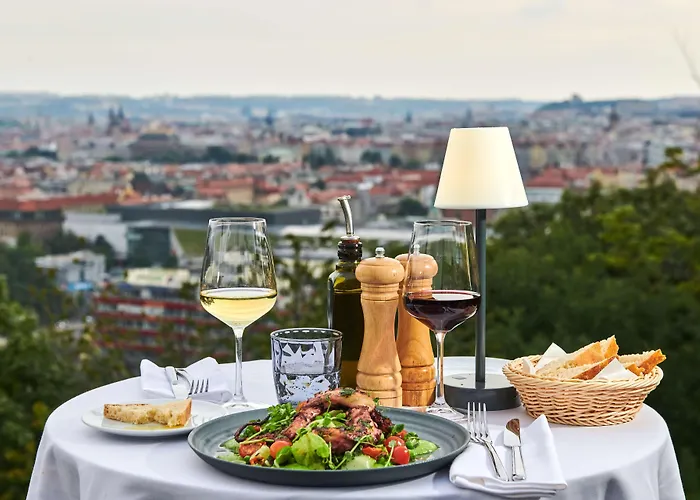 Nh Collection Hotel 4*
